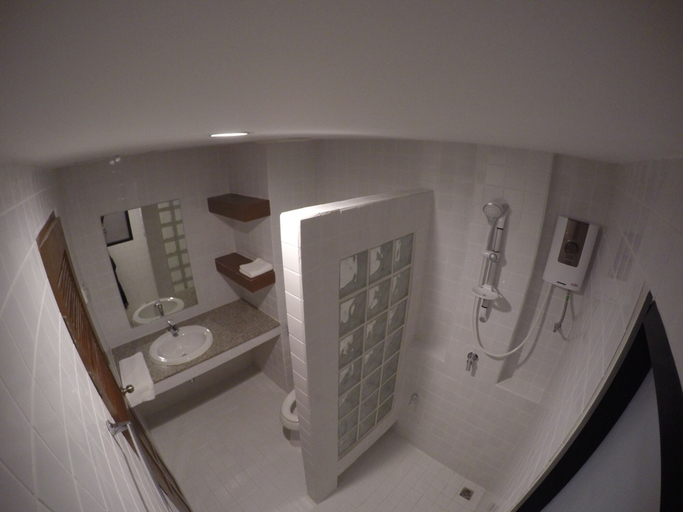 Bathroom 3, Kanith Place, Muang Chiang Mai