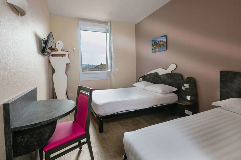 Bedroom 4, L'Esterel, Alpes-Maritimes