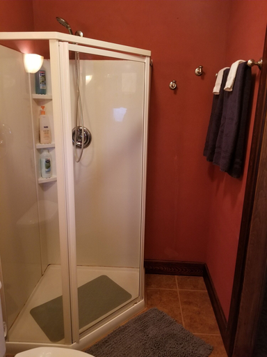 Bathroom 4, Northern Sky Lodge, Fairbanks North Star