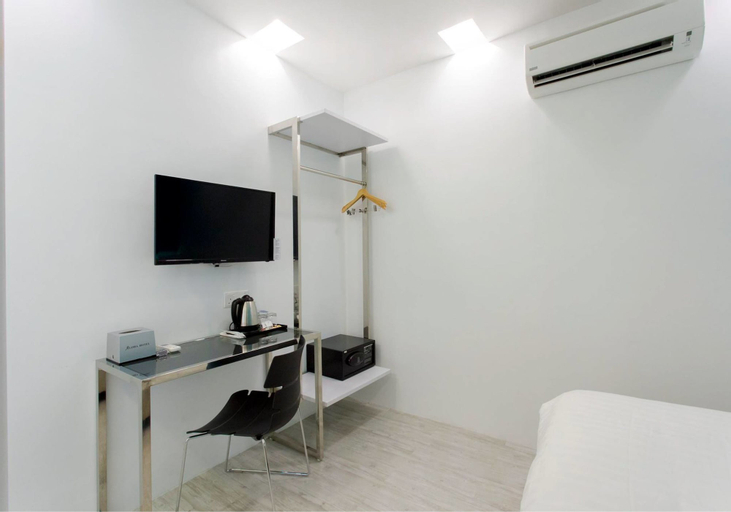 Bedroom 9