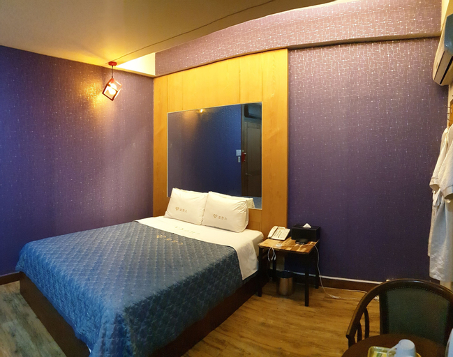 Romance Motel, Chungju