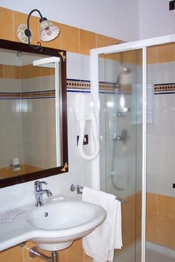 Bathroom 5, Masseria Ruri Pulcra, Lecce