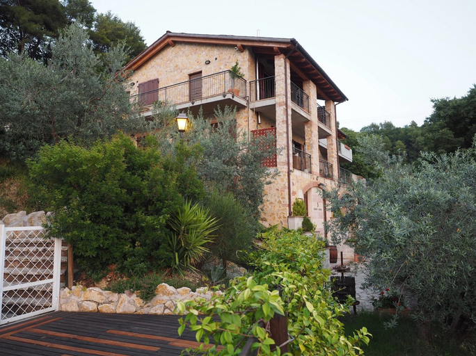 Exterior & Views 2, Domus Umbra, Terni