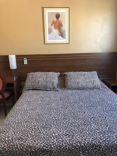 Bedroom 3, Victor Plaza Hotel, Formiga