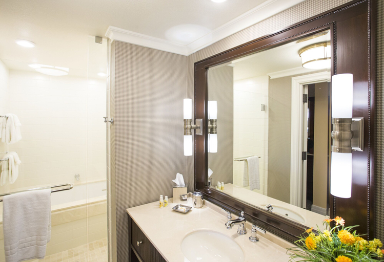 Bathroom 3, The Atherton Hotel At OSU, Payne
