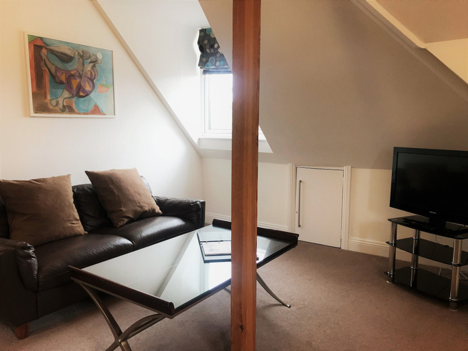 Others 3, Alum Chine Beach House, Poole