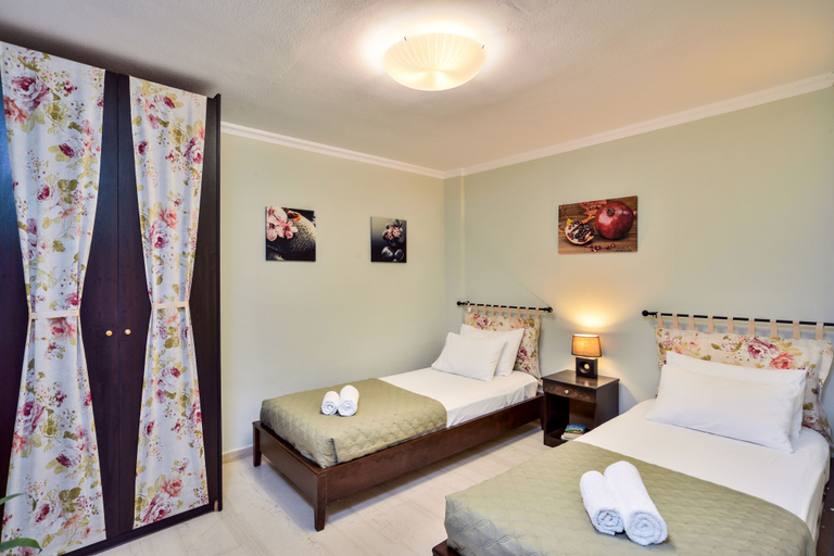 Bedroom 4, Poseidon Apartments, Crete