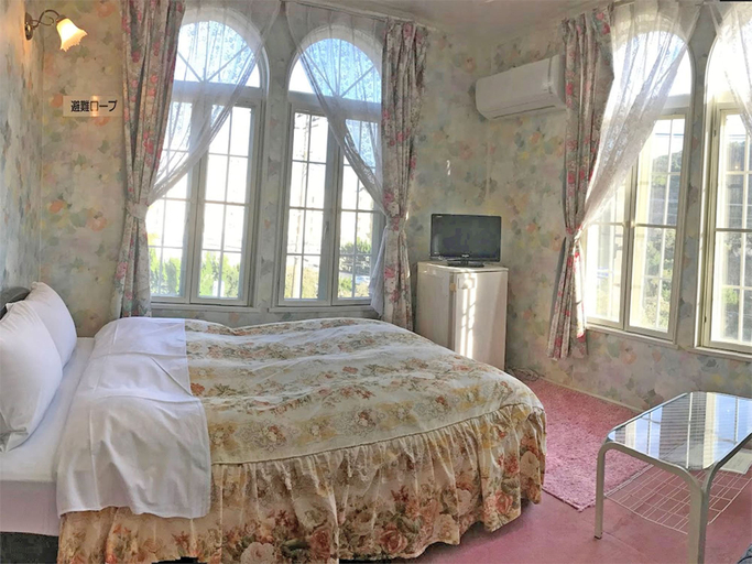 Bedroom 4, Pension Smile Again, Shimoda
