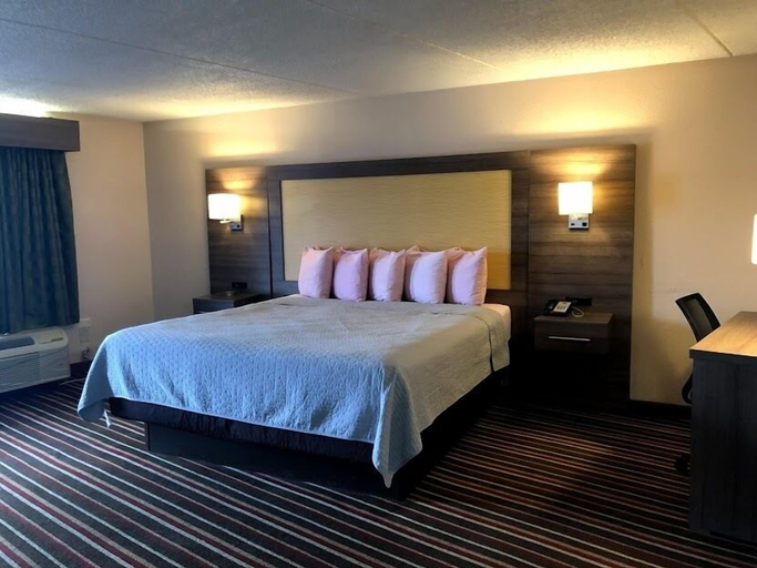 Bedroom 4, Legacy Inn Sumner, Sumner