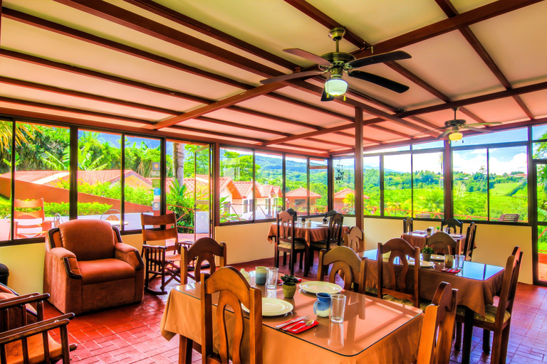 Food & Drinks, Hotel Mango Valley, Grecia