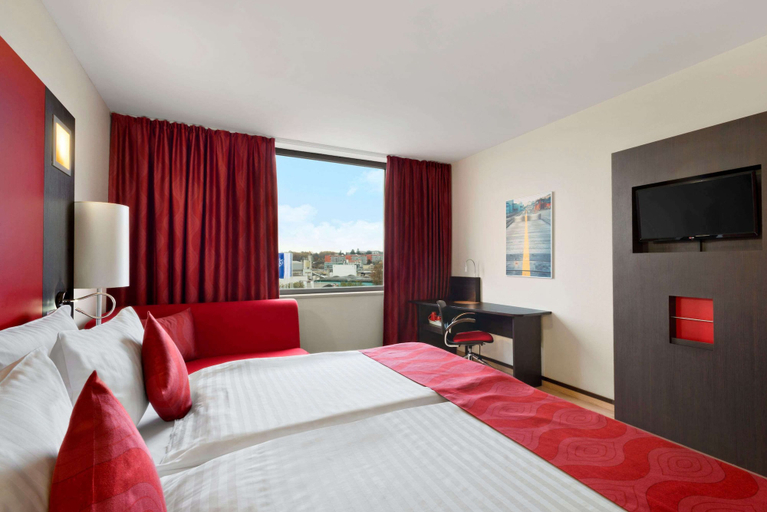 Bedroom 3, Ramada Encore by Wyndham Geneva, Genève