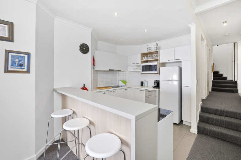 Others 5, Lorne Beachfront Accommodation, Surf Coast - West