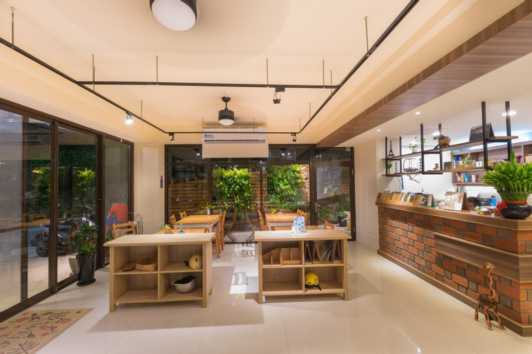 Public Area 3, Mayu Hotel, Lienkiang (Matsu Islands)