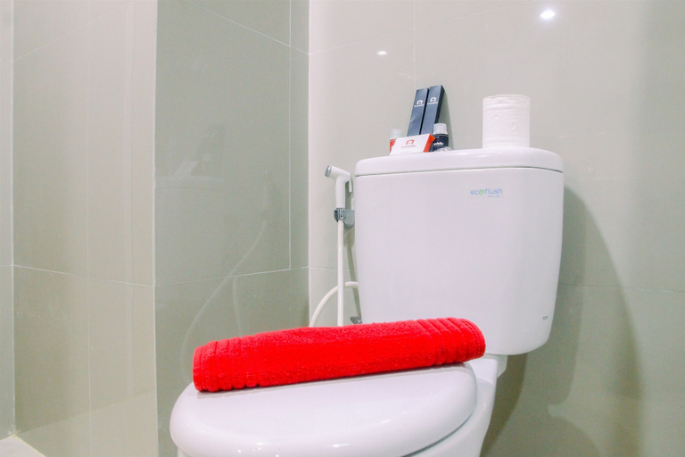 Bathroom 4, Spacious Studio Apartment @ Azalea Suites, Cikarang