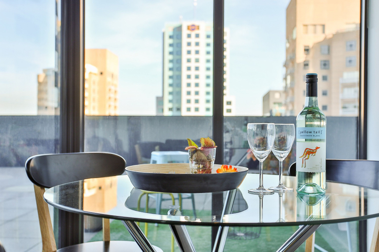 Food & Drinks 5, Urban Oasis - Designed Service Apartment, Melbourne