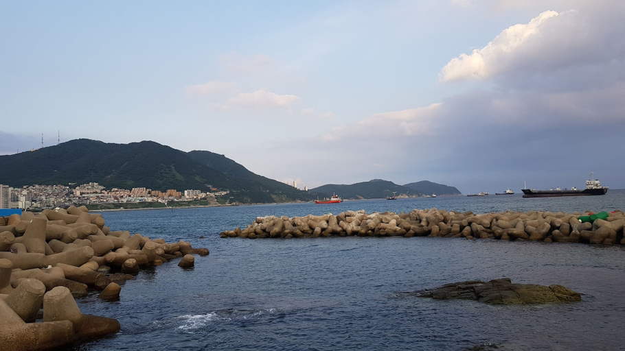 Others 5, 2 Heaven Hotel Seogu, Seo
