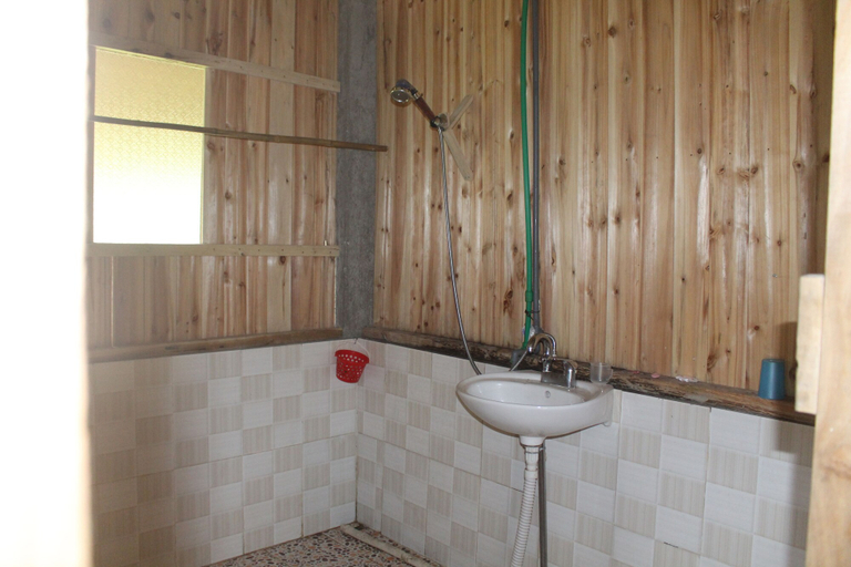 Bathroom 4, Guyen's Homestay - Hostel, Hoàng Su Phì