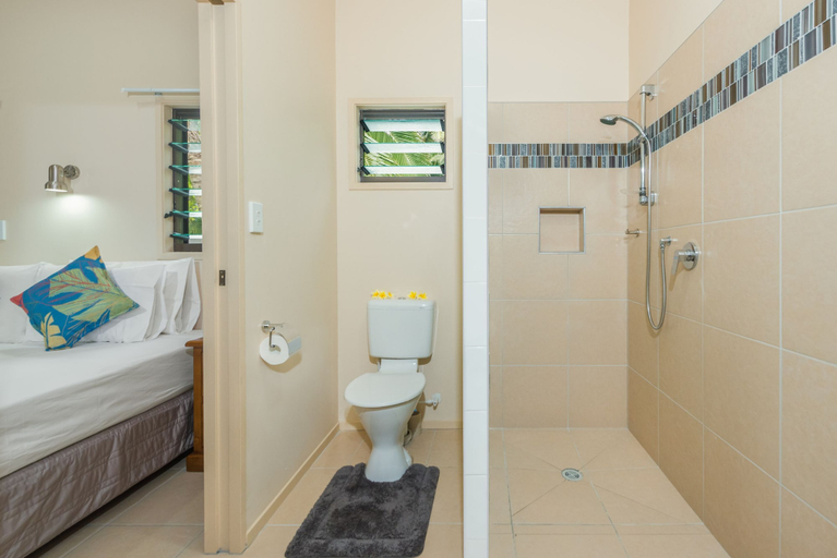Bathroom, Cook Islands Holiday Villas Turangi, Rorotonga