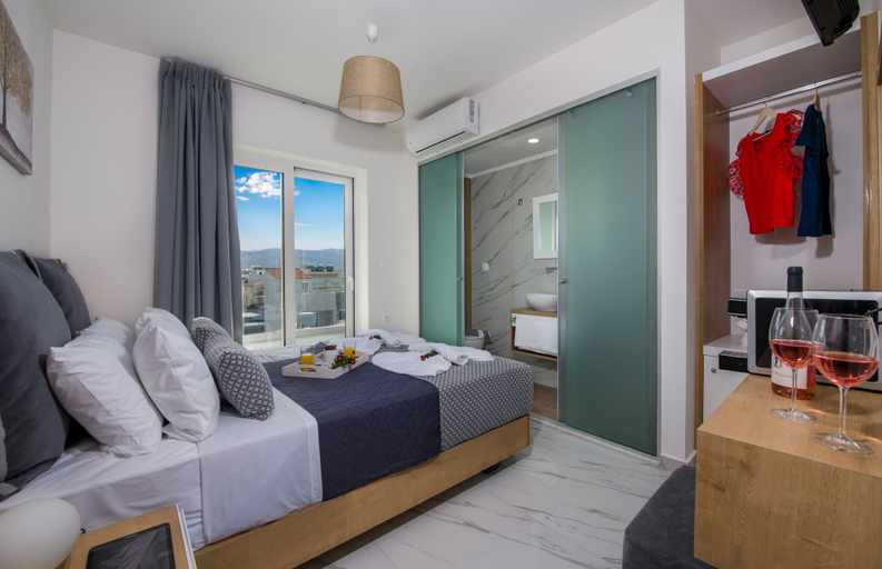 Bedroom 5, Deluxe City, Crete
