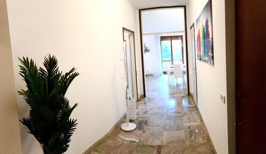 Others 4, CasaHotelMilano, Milano