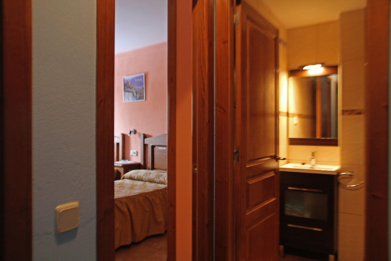 Bedroom 2, Casa Garbot, Lleida