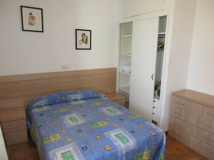 Bedroom 2, Inmo Estartit Apto. Artit C1, Girona