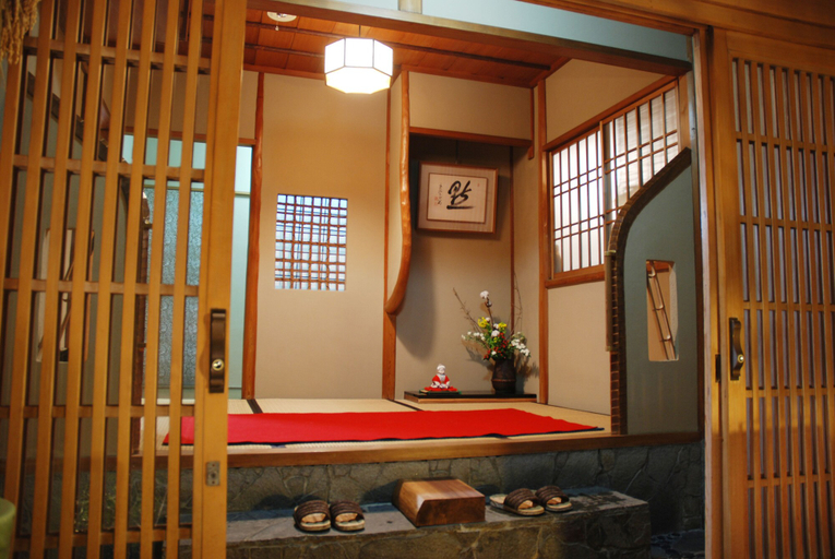 Others 5, Yadoya Manjiro, Kyoto
