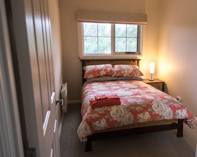 Bedroom 3, Mountain Blue Guest Accommodation, Meander Valley