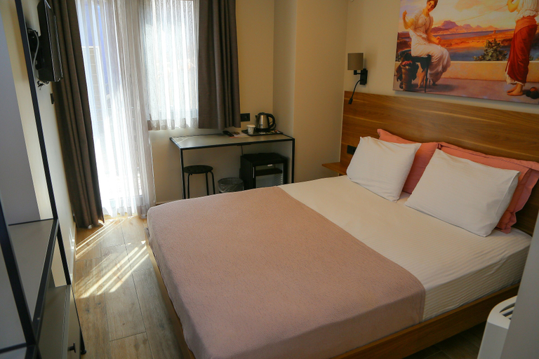 Bedroom 4, Senyildiz Hotel, Foça