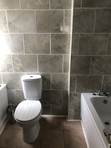 Bathroom 3, Garvault House, Highland
