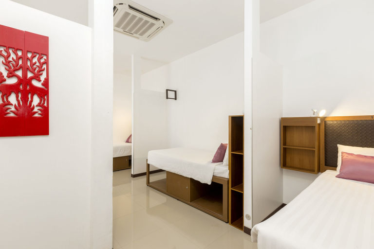 Bedroom 2, The Lantern Hostel and SPA, Phuket Island