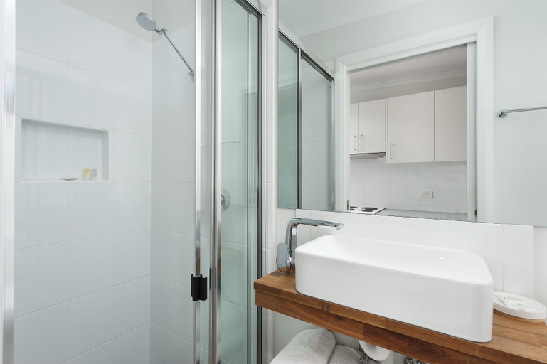 Bathroom 3, 125 Milton, Shoalhaven - Pt B