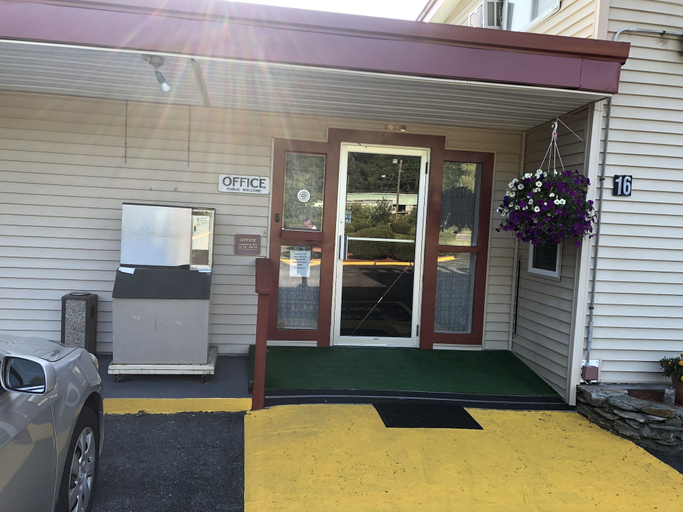 Exterior & Views 2, Claremont Motor Lodge, Sullivan