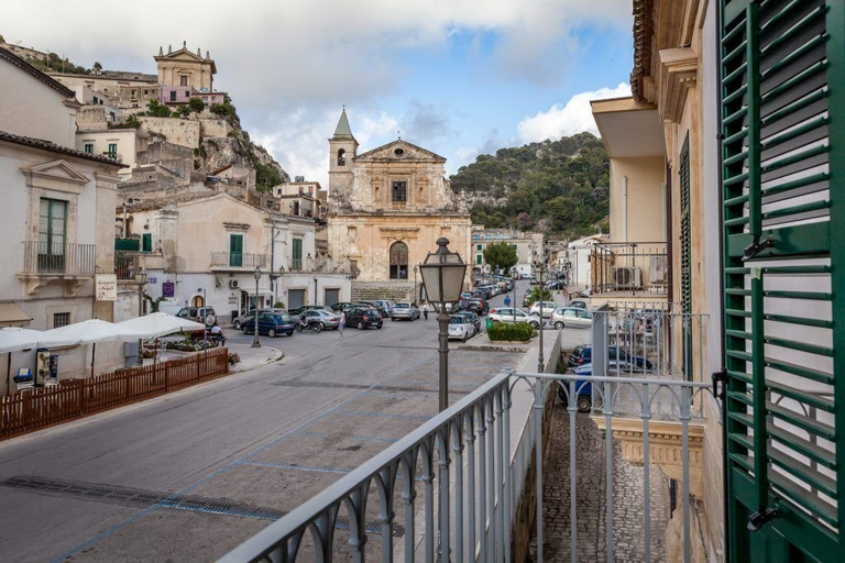 Exterior & Views 2, Palazzo Montalbano, Ragusa