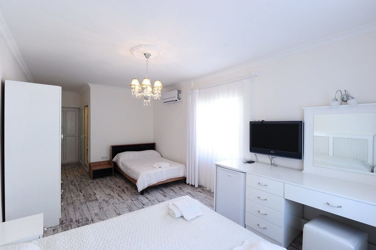Bedroom 4, Karianda Hotel, Bodrum