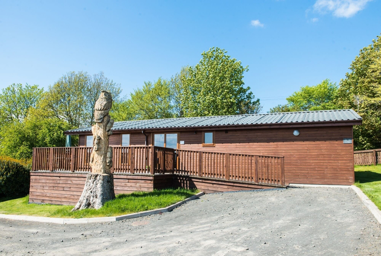 Exterior & Views 2, Tawny Lodge, Fife