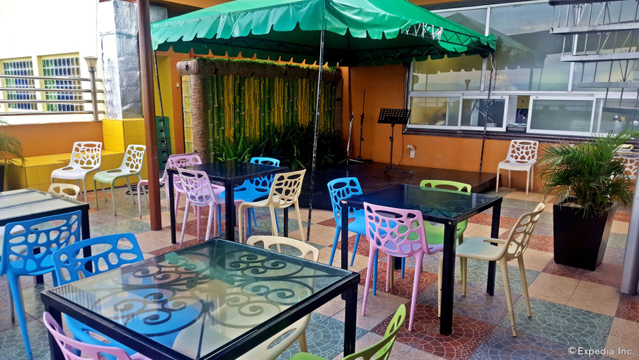 Food & Drinks 4, C & L Bay View Inn, Dumaguete City