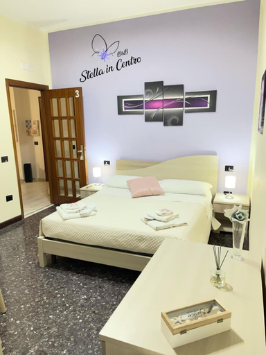 Bedroom 4, B&B In Centro 33, Salerno