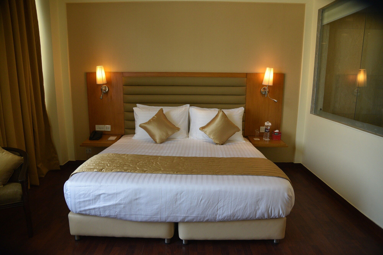 Bedroom 4, Opulent By Udman Hotels and Resorts, Delhi