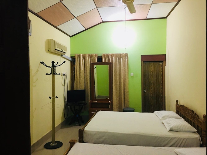 Bedroom 3, Yarl Crown Inn, K.F.G. & G. Korale