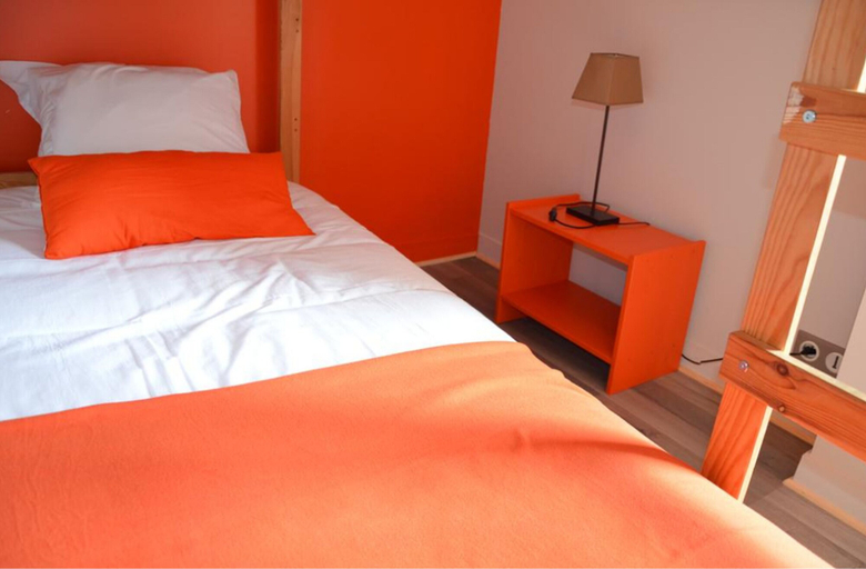 Bedroom 4, Hotel Restaurant Rive Gauche, Morbihan