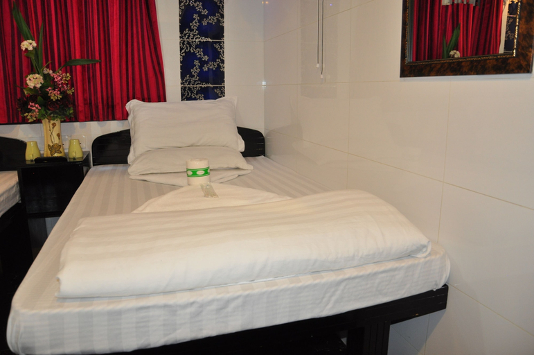 Bedroom 4, New Guangzhou Guesthouse - Hostel, Kowloon