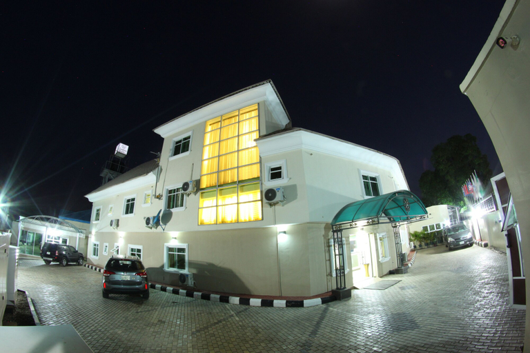 Exterior & Views 2, Celia's Suites, Obafemi-Owode