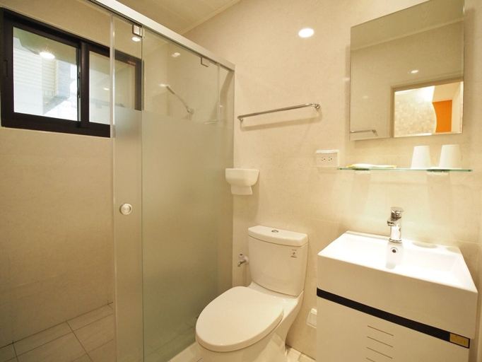 Bathroom 3, Coral Habitat, Penghu