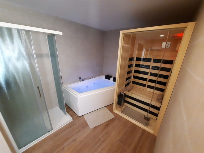 Others 5, Apartments Hlapi with SPA, Kobarid