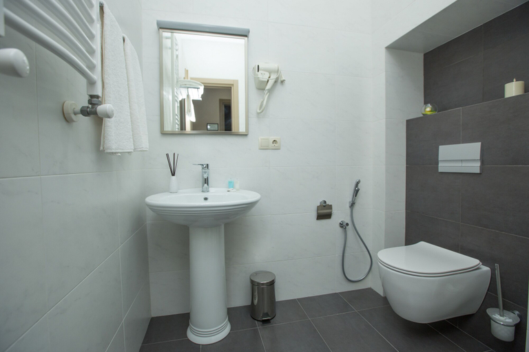 Bathroom 3, History Hotel Tbilisi, Tbilisi
