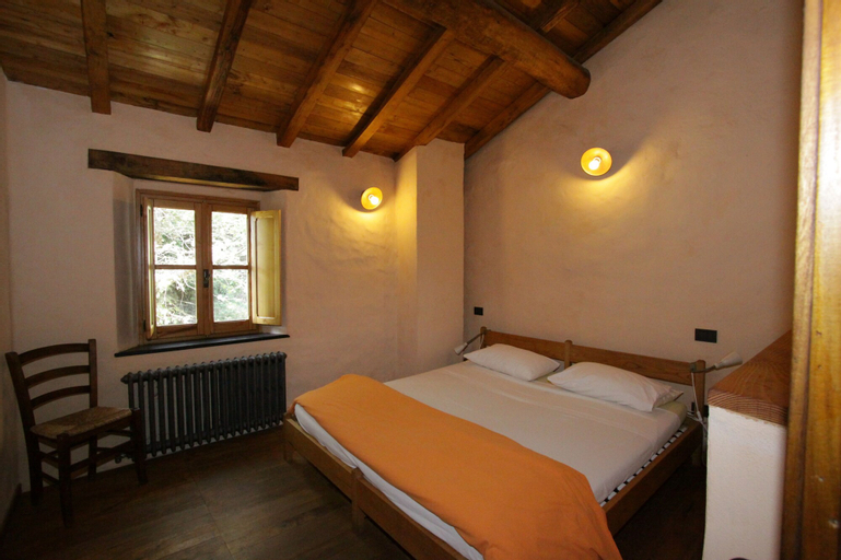 Bedroom, Agririfugio Molini, Genova