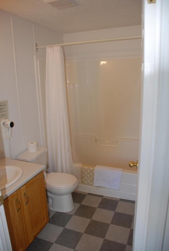 Bathroom 4, Harbourview Motel & Accommodations, Inverness