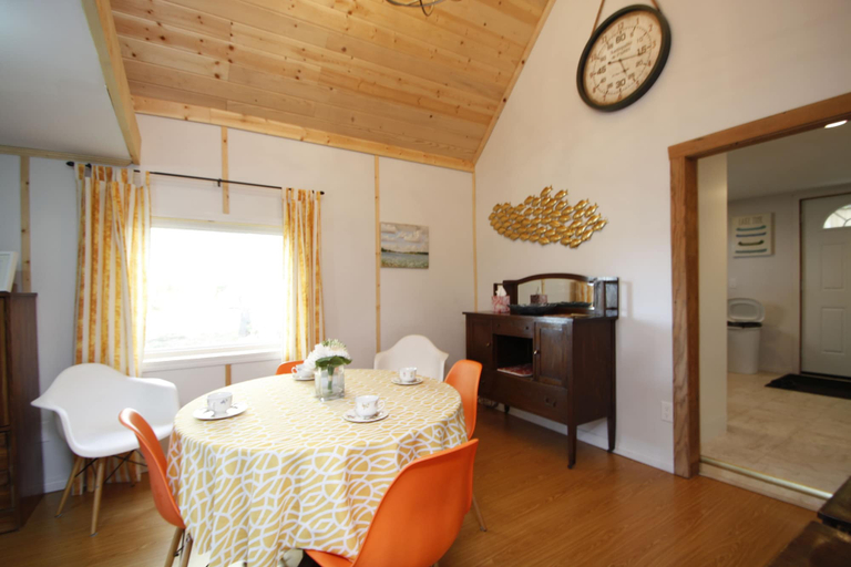 Others 5, Lakefront Cottage in Manitou Beach, Division No. 11