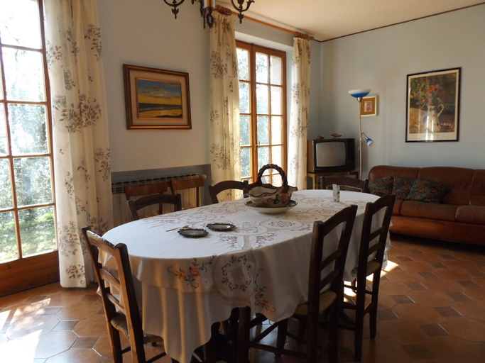 Others 4, Villa Rocca, Verona